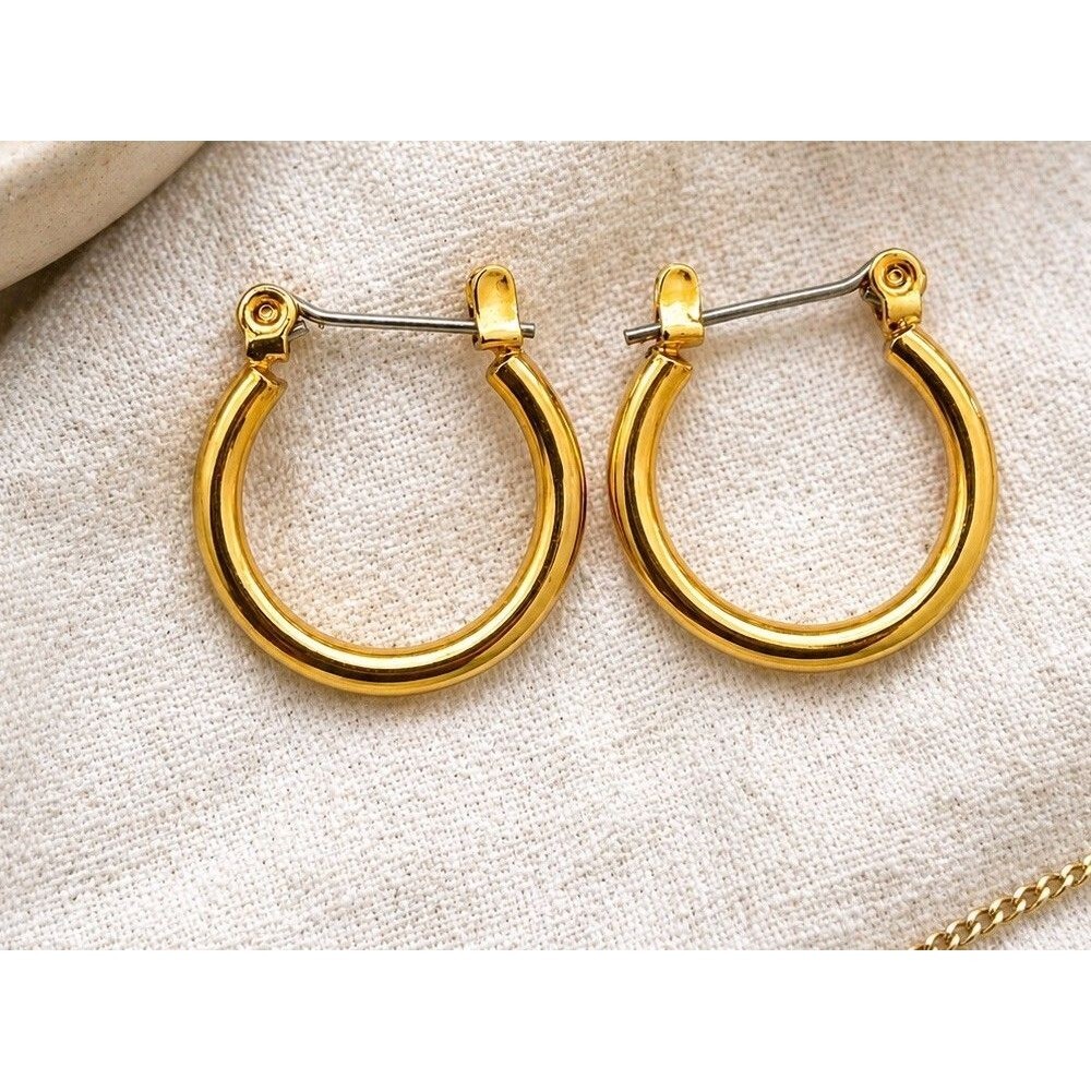 Vintage 1990s Gold Tone Hoop Earrings Polished Hinged Snap Minimalist Classic